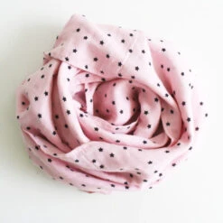 Alimrose | Muslin Swaddle | Starry Night Pink -Simple Play Stories Alimrose Muslin Swaddle Starry Night Pink Milk Tooth 2