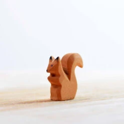 Bumbu Toys | Squirrel Sitting