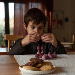 Grapat | Mandala | Mauve Pineapples 36 Pieces -Simple Play Stories Grapat Mandala Mauve Pineapples