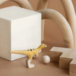 Iz Vetvey | Wooden Dinosaur Velociraptor