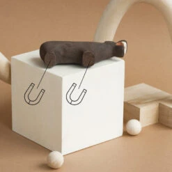 Iz Vetvey | Wooden Bear -Simple Play Stories Iz Vetvey Hippo with magnets 863e6209 ef80 4982 a836 1bca81b2b29e