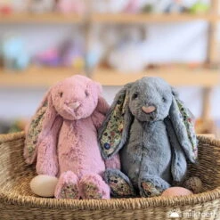 Jellycat | Blossom Bashful Bunny Medium Tulip -Simple Play Stories Jellycat Blossom Bashful Bunny Medium Tulip Dusky Blue 6d915492 1018 4d3c bd17 f12a16956194