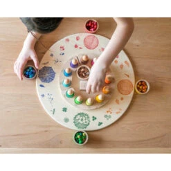 Grapat | Seasons Round Platform | Play Tray -Simple Play Stories Joguines Grapat Seasons Round Platform Play Tray 2