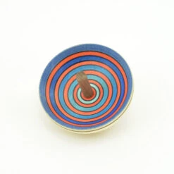 Mader | Fridolette Spinning Top (Level 3) -Simple Play Stories Mader Fridolette Spinning Top Blue Red