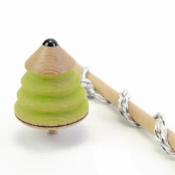 Mader | Whip Spinning Top Hybrid (Level 6) -Simple Play Stories Mader Whip Spinning Top Hybrid Light Green