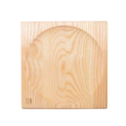 Mader | Wooden Plate For Spinning Tops | 15cm