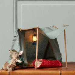 Maileg | Hiker Mouse Big Brother 2023 -Simple Play Stories Maileg Hiker Mouse Big Brother 2023 Happy Camper Tent 2023