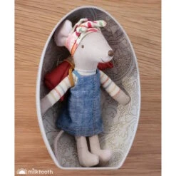 Maileg | Hiker Mouse Big Sister -Simple Play Stories Maileg Metal Easter Eggs Blue Big Sister Hiker Mouse 2 61cc613e b188 4c4f 8f99 335ec6a50efa