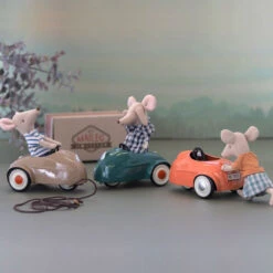 Maileg | Dad Mouse -Simple Play Stories Maileg Mouse Car Coral Dark Green Tricycle Big Sister Brother Dad 323f4713 7f0a 4510 bcb7 65a333c9f728