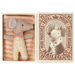 Maileg | Mouse Sleepy-Wakey Baby In Box Rose
