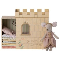 Maileg | Mouse Princess And The Pea -Simple Play Stories Maileg Princess and the Pea 2023 2