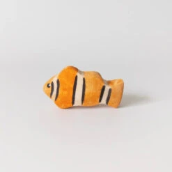 NOM Handcrafted | Clownfish -Simple Play Stories NOM Handcrafted Clownfish 2