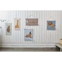 OYOY | Leopard | Wall Hanging | Dusty Blue -Simple Play Stories OYOY Leopard Wall Hanging Dusty Blue 2 c12ac066 f4da 40e8 ad56 05ddfa1d6fb0