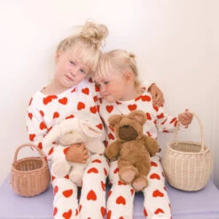 Olli Ella | Cozy Dinkum | Teddy Mini -Simple Play Stories Olli Ella Cozy Dinkum Bunny Moppet Teddy Mini Berry Baskets jessteemiller