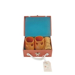 Olli Ella | Dinkum Doll Travel Togs | Apricot -Simple Play Stories Olli Ella Dinkum Doll Travel Togs Apricot 8