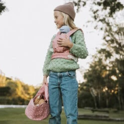 Olli Ella | Dinkum Doll Carrier Polka Dot -Simple Play Stories Olli Ella Doll Carrier Carry Cot Polka Dot 2