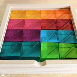 Papoose | Small Lucite Triangles | 32 Pieces With Tray -Simple Play Stories Papoose Lucite Small Triangles 4