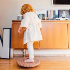 Stapelstein | Balance Board Confetti Classic 21 Stapelstein | Balance Board Confetti Classic -Simple Play Stories Stapelstein Board Confetti Classic 3