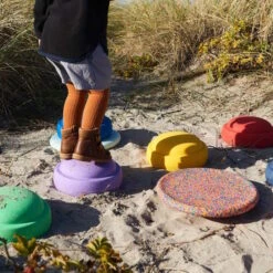 Stapelstein | Balance Board Confetti Classic 16 Stapelstein | Balance Board Confetti Classic -Simple Play Stories Stapelstein at the beach 2