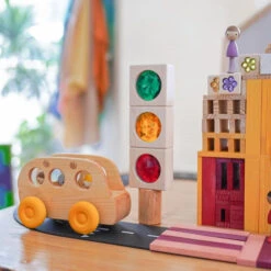 CLiCQUES | Magnetic Wooden Toys | Luca & Tom -Simple Play Stories kissenwonderlad for Milk Tooth Grimm s Bus Bauspiel Windows KAPLA CLiCQUES Waytoplay 2 709022a2 3e50 41cc 8ffc 5a9a15b207c9